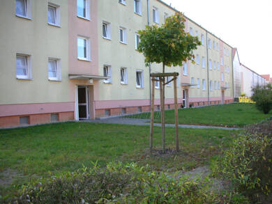 Wohnung zur Miete 311 € 3 Zimmer 58,6 m² 1. Geschoss Bahnhofstraße 13 b Golßen Golßen 15938