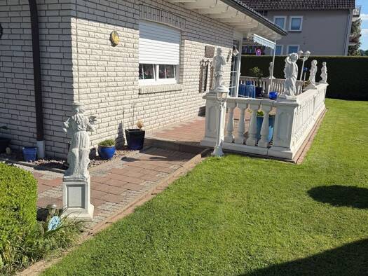 Bungalow zum Kauf 500.000 € 3 Zimmer 143 m² 1.178 m² Grundstück Bad Pyrmont 31812