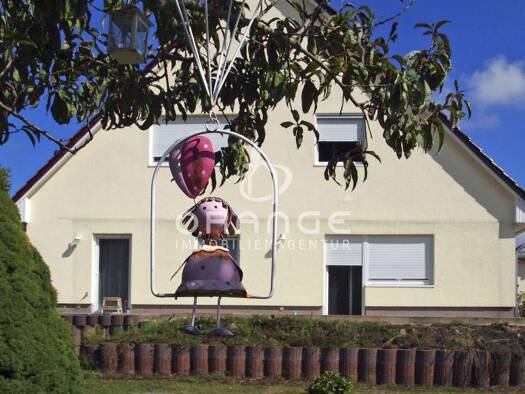 Mehrfamilienhaus zum Kauf provisionsfrei 380.000 € 9 Zimmer 245 m² 1.251 m² Grundstück Parchim 19370