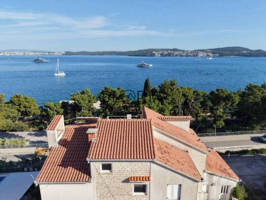 Haus zum Kauf 900.000 € 10 Zimmer 437 m² Seget