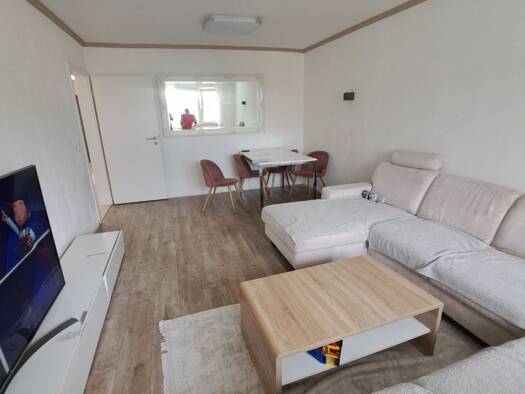 Wohnung zur Miete 599 € 2 Zimmer 63 m² 2. Geschoss Mundenheim Ludwigshafen am Rhein 67065