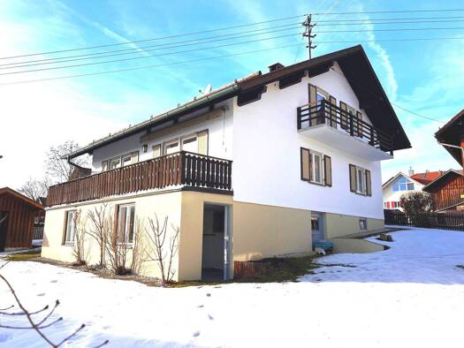 Einfamilienhaus zur Miete 1.365 € 5 Zimmer 130 m² 550 m² Grundstück frei ab 01.04.2026 Bidingen 87651