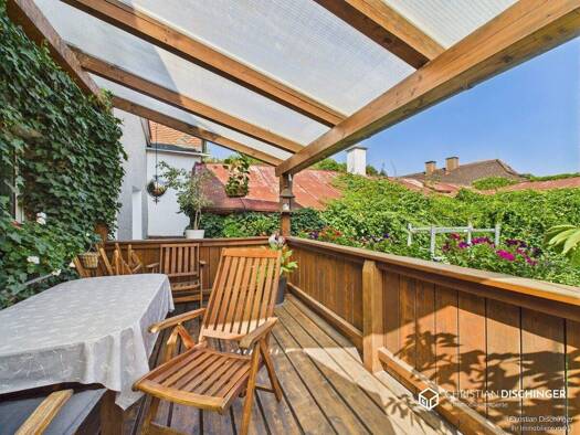 Haus zum Kauf 1.050.000 € 25 Zimmer 254,9 m² 610 m² Grundstück Steinweg Regensburg 93059