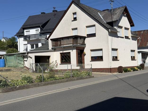 Einfamilienhaus zum Kauf 135.000 € 5 Zimmer 101 m² 346 m² Grundstück Langenfeld 56729