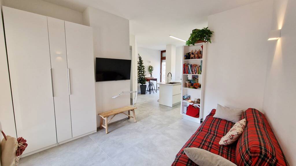 Studio zum Kauf 390.000 € 4 Zimmer 92 m² 2. Geschoss frei ab sofort Viale Roma Riva del Garda 38066