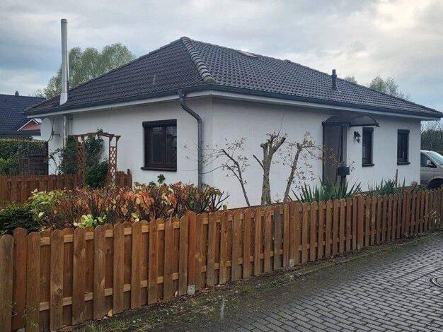Einfamilienhaus zum Kauf provisionsfrei 305.000 € 3 Zimmer 85 m² 528 m² Grundstück Grünhufe Stralsund 18437