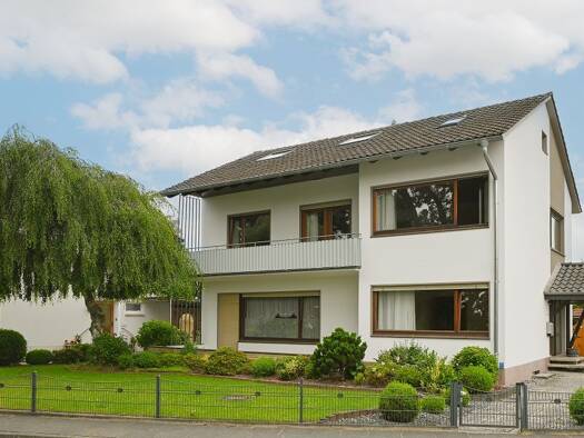 Mehrfamilienhaus zum Kauf 275.000 € 5 Zimmer 161 m² 804 m² Grundstück Bustedt Bünde 32257
