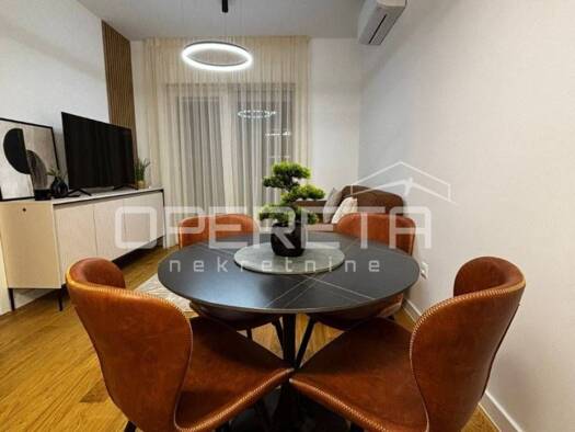 Wohnung zur Miete 950 € 2 Zimmer 41 m² 2. Geschoss Kman - Visoka - Sucidar