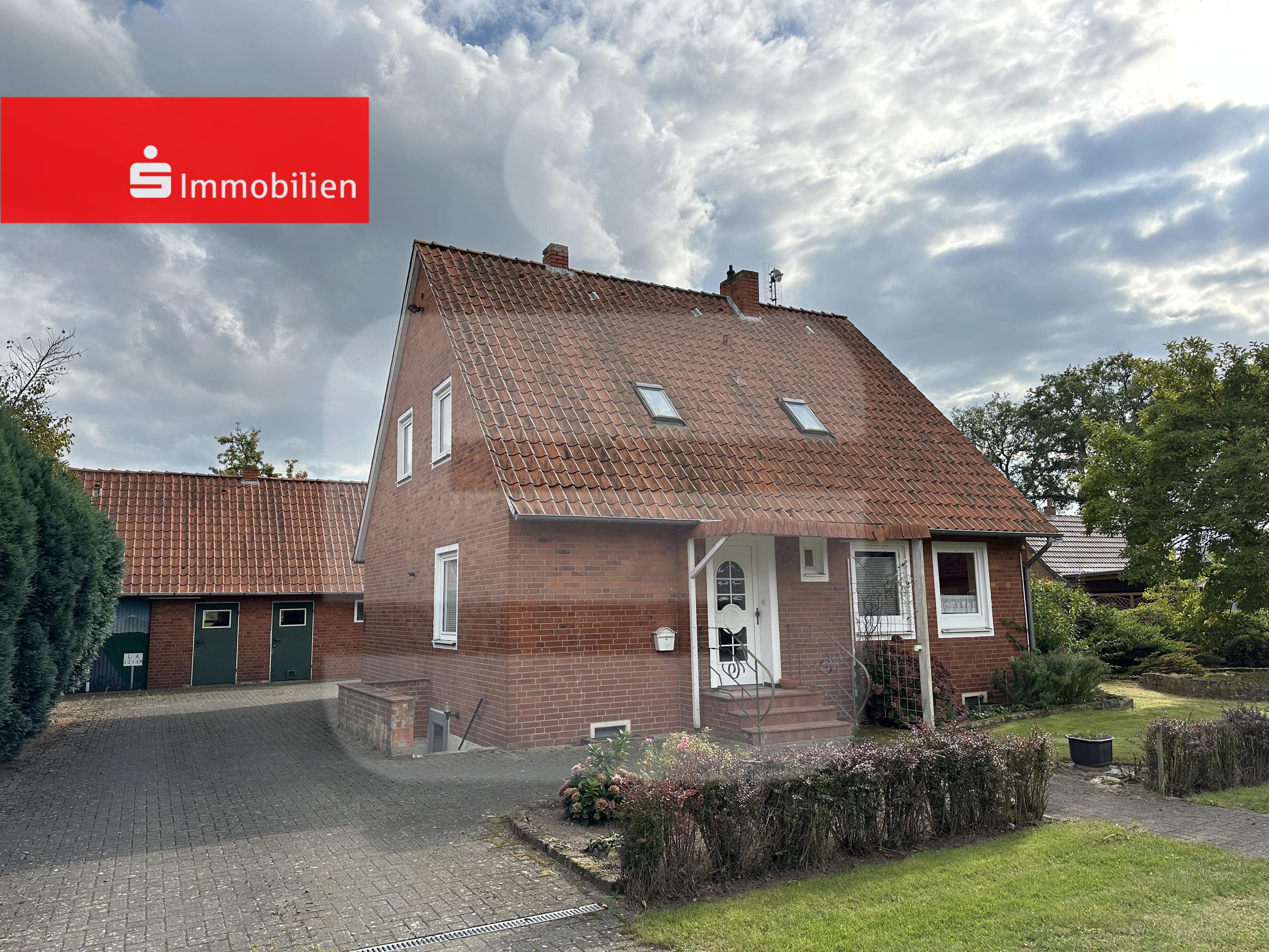 Mehrfamilienhaus zum Kauf 280.000 € 6 Zimmer 110 m²<br/>Wohnfläche 1.705 m²<br/>Grundstück Martfeld Martfeld 27327