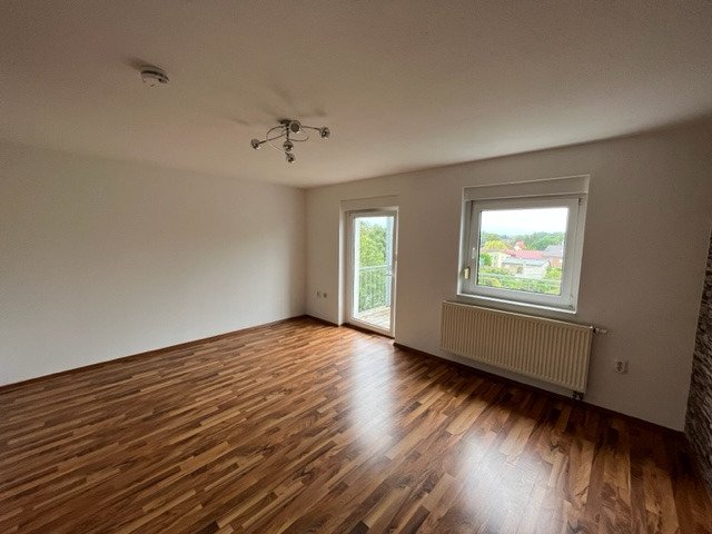 Wohnung zur Miete 400 € 3 Zimmer 80 m²<br/>Wohnfläche 3.<br/>Geschoss August-Bebel-Straße 34 Calbe Calbe (Saale) 39240