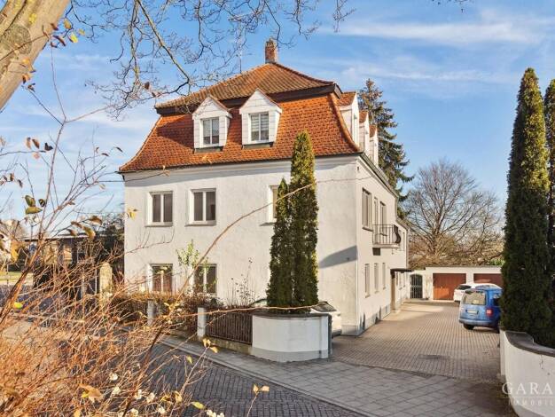 Mehrfamilienhaus zum Kauf 1.540.000 € 14 Zimmer 450 m² 1.233 m² Grundstück Gersthofen 86368