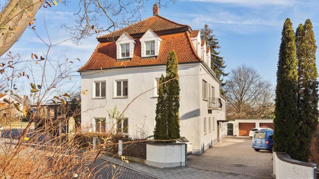 Mehrfamilienhaus zum Kauf 1.540.000 € 14 Zimmer 450 m² 1.233 m² Grundstück Gersthofen 86368