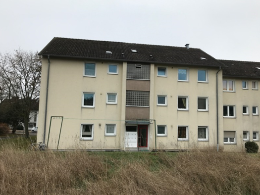 Wohnung zur Miete 486 € 3 Zimmer 66,2 m² 1. Geschoss frei ab 31.03.2026 Eisenbergstraße 13 Bad Hersfeld 36251