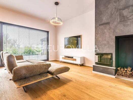 Haus zum Kauf 850.000 € 3 Zimmer 286 m² Giznik Samobor