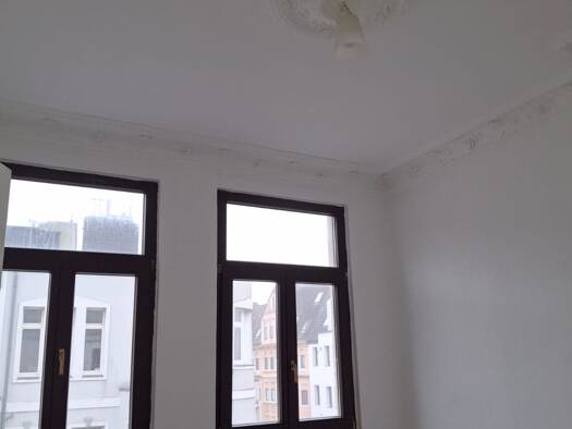 Wohnung zur Miete 550 € 3 Zimmer 65 m² 4. Geschoss frei ab sofort Schleusenstraße 23 Mitte Bremerhaven 27568
