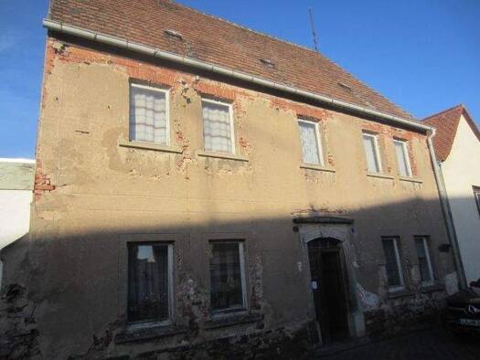 Mehrfamilienhaus zum Kauf 59.000 € 8 Zimmer 160 m² 190 m² Grundstück Calbitz Wermsdorf / Calbitz 04779