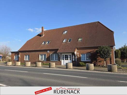 Gastronomie/Hotel zum Kauf 475.000 € 374 m² Gastrofläche 12.272 m² Grundstück Nienburg 31582