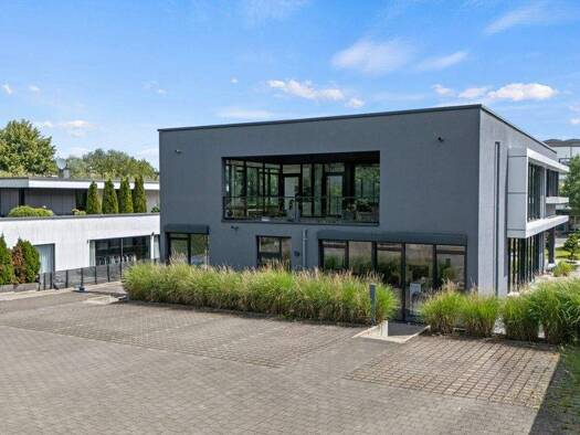 Bürogebäude zum Kauf 1.690.000 € 497 m² Bürofläche Friedrichshafen 88045