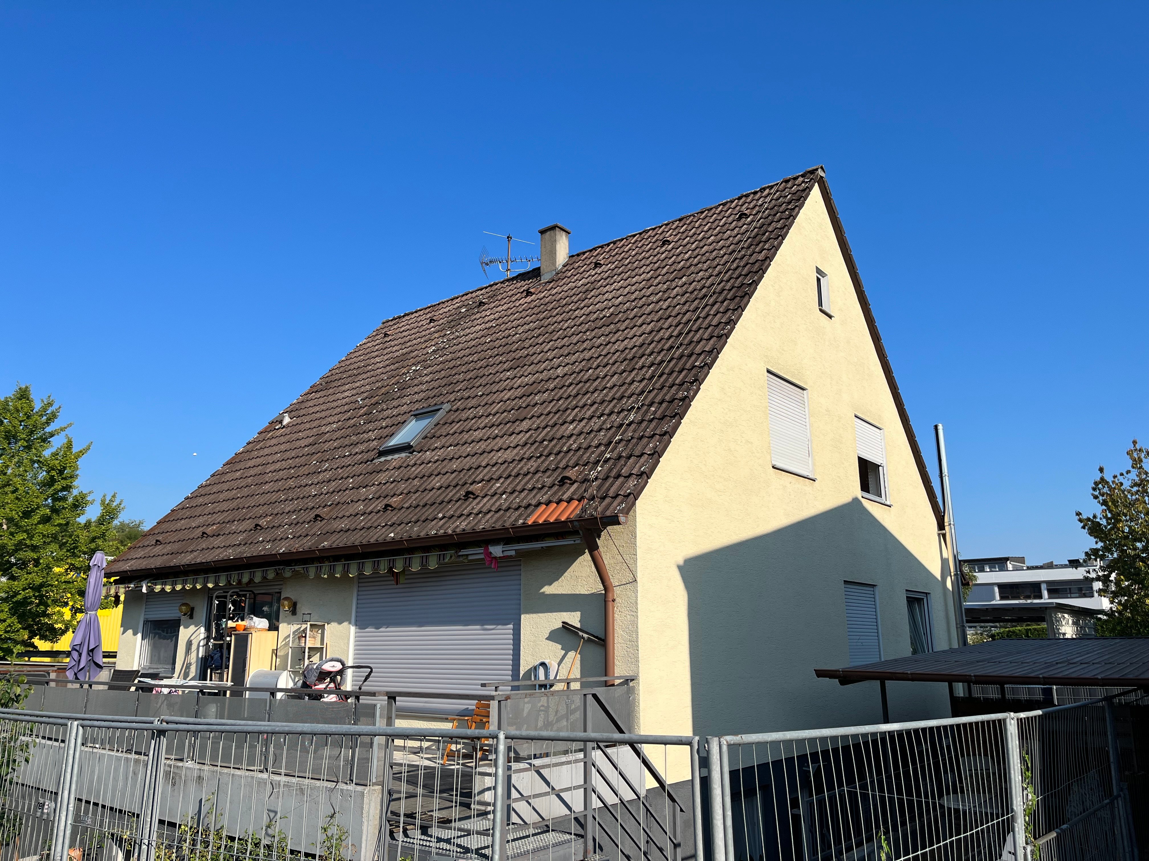 Mehrfamilienhaus zum Kauf als Kapitalanlage geeignet 490.000 € 8,5 Zimmer 235 m²<br/>Wohnfläche 357 m²<br/>Grundstück Dettingen unter Teck 73265