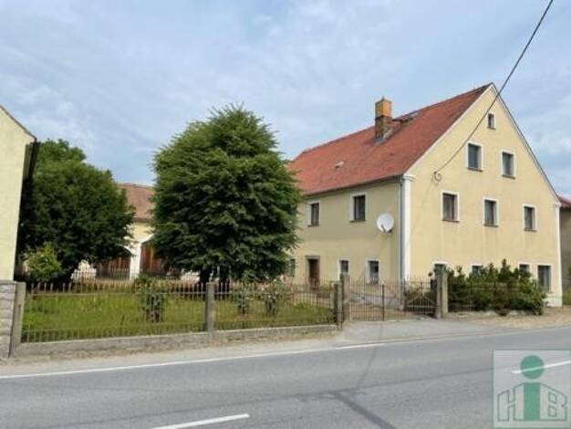 Haus zum Kauf 130.000 € 10 Zimmer 240 m² 3.156 m² Grundstück Niedergurig 02694
