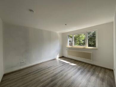 Wohnung zur Miete 379 € 3 Zimmer 54,5 m² Dachgeschoss, 2. Geschoss Bremer Straße 195 Bant Wilhelmshaven 26389