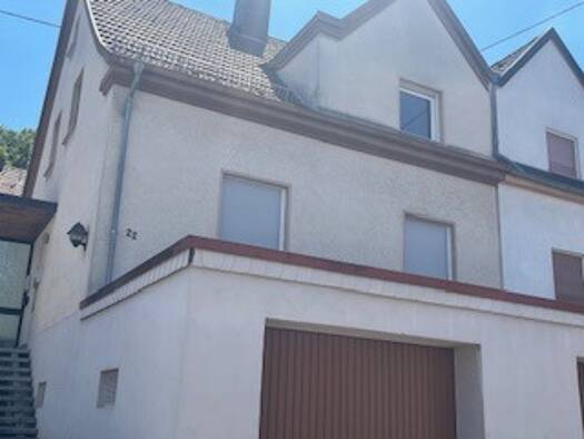 Mehrfamilienhaus zum Kauf 220.000 € 4 Zimmer 121 m² 489 m² Grundstück Innenstadt Neunkirchen 66538