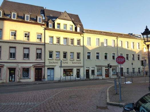 Wohnung zur Miete 340 € 3 Zimmer 68 m² frei ab sofort Markt 7 Waldenburg 08396