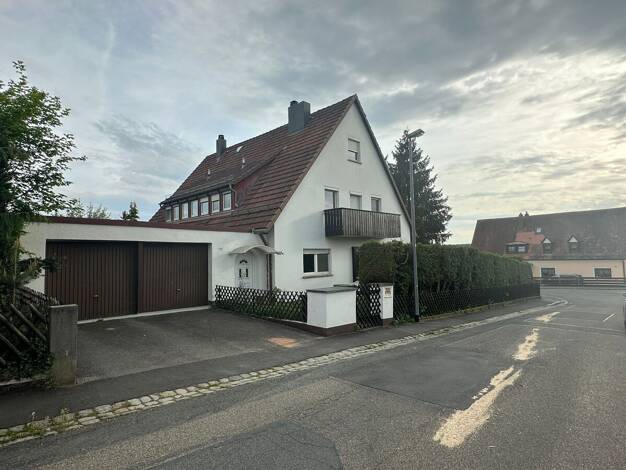 Mehrfamilienhaus zum Kauf 595.000 € 8 Zimmer 201 m² 656 m² Grundstück Lauf Lauf an der Pegnitz 91207