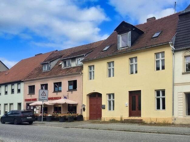 Mehrfamilienhaus zum Kauf als Kapitalanlage geeignet 750.000 € 14 Zimmer 451,1 m² 781 m² Grundstück Luckau Luckau 15926