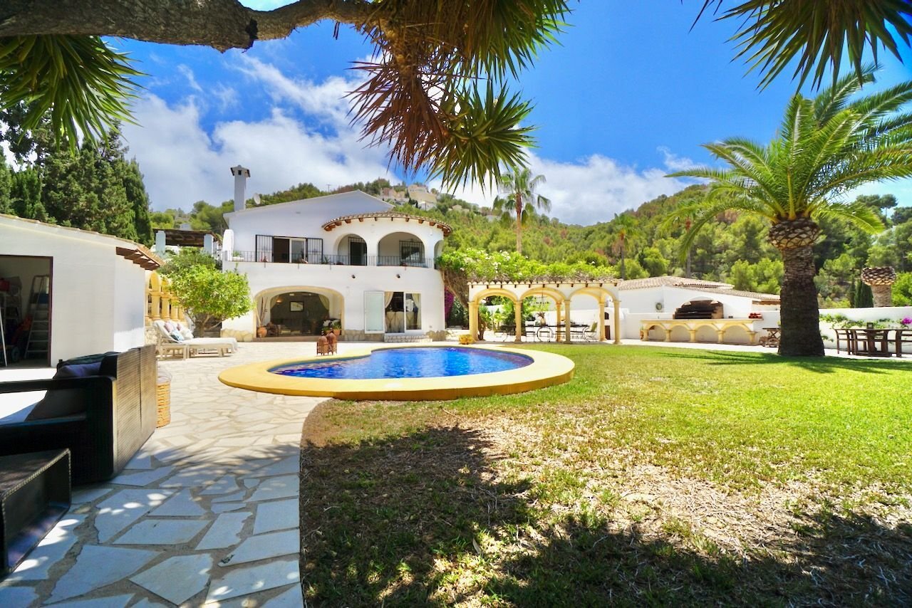 Villa zum Kauf 849.000 € 267 m²<br/>Wohnfläche 972 m²<br/>Grundstück Moraira 03724