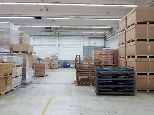 Lagerhalle zur Miete 4,90 € 8.370 m² Lagerfläche teilbar ab 2.500 m² Bahnstraße 35 A Dreieichenhain Dreieich 63303