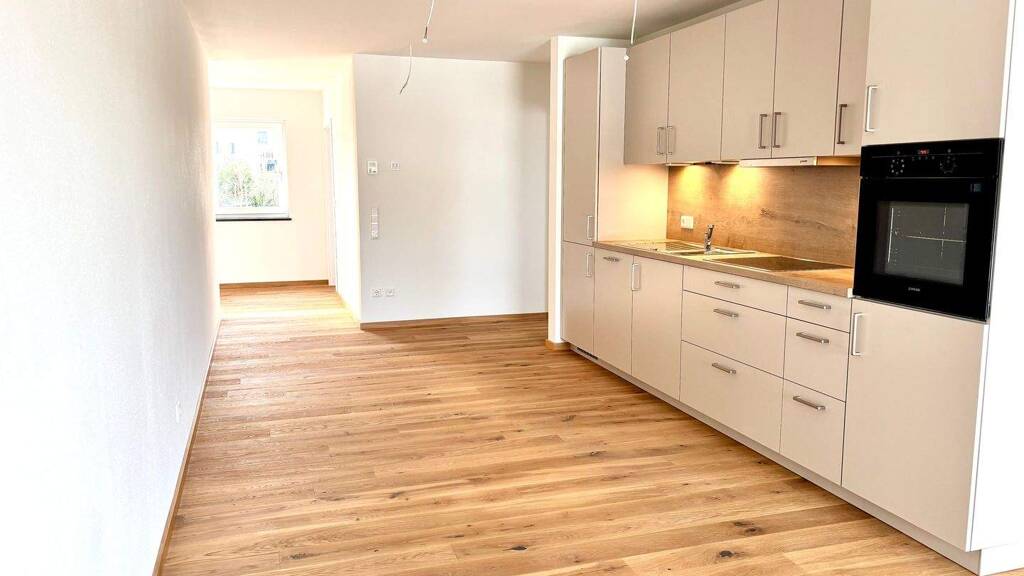 Wohnung zur Miete - Erstbezug 920 € 2 Zimmer 76,5 m² 1. Geschoss Tiefenbach 94113