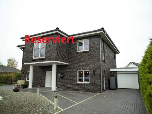 Villa zum Kauf 6 Zimmer 230 m² 793 m² Grundstück Handewitt 24983