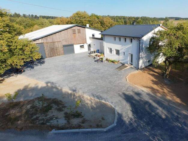 Bauernhaus zum Kauf provisionsfrei 1.090.000 € 7 Zimmer 180 m² 39.000 m² Grundstück Hohlensten 3 Bödigheim Buchen 74722