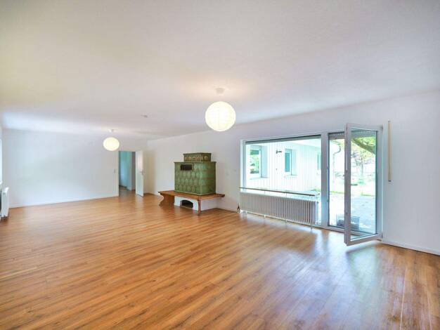 Mehrfamilienhaus zum Kauf als Kapitalanlage geeignet 1.284.000 € 15 Zimmer 435 m² 948 m² Grundstück Haslach Freiburg im Breisgau 79114