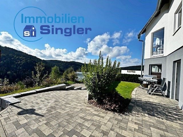 Einfamilienhaus zum Kauf provisionsfrei 545.200 € 6,5 Zimmer 168 m²<br/>Wohnfläche 792 m²<br/>Grundstück Stadtgebiet Triberg im Schwarzwald 78098