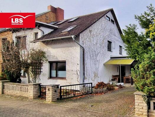 Mehrfamilienhaus zum Kauf 399.000 € 9 Zimmer 219,5 m² 665 m² Grundstück Veltenhof Braunschweig 38112