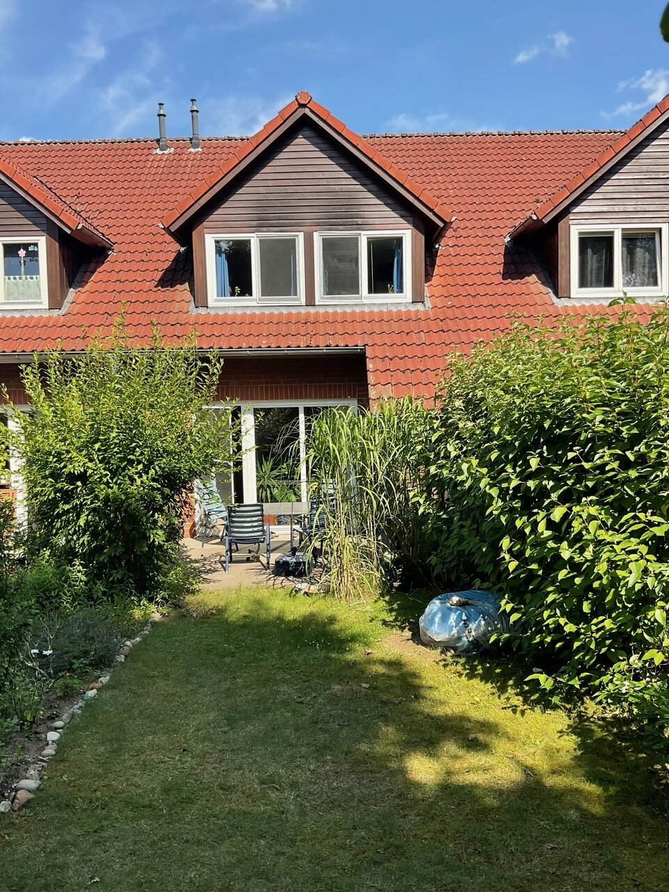 Reihenmittelhaus zum Kauf provisionsfrei 239.000 € 4 Zimmer 106,2 m²<br/>Wohnfläche 241 m²<br/>Grundstück Nedderfeld Mueß Schwerin 19063