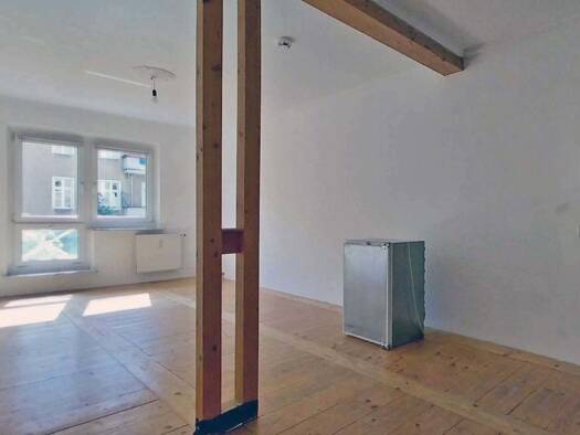 Wohnung zum Kauf 275.000 € 2,5 Zimmer 62,5 m² 2. Geschoss Friedrichshain Friedrichshain-Kreuzberg 10245