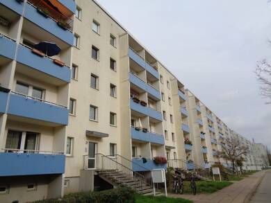 Wohnung zur Miete 528 € 3 Zimmer 68,9 m² EG frei ab sofort Rosa-Luxemburg-Allee 78 Hohenstücken Brandenburg an der Havel 14772