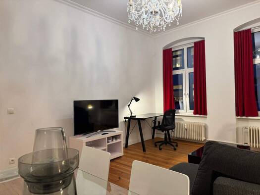 Wohnung zur Miete 1.340 € 2 Zimmer 56 m² frei ab sofort Charlottenburg Berlin 10587