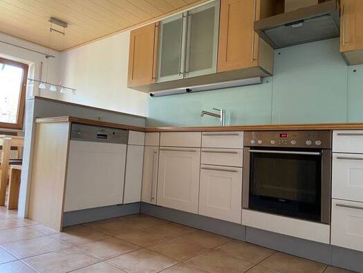 Wohnung zur Miete 1.000 € 3 Zimmer 80 m² Geschoss 2/3 frei ab 01.10.2026 Burghausen Burghausen 84489