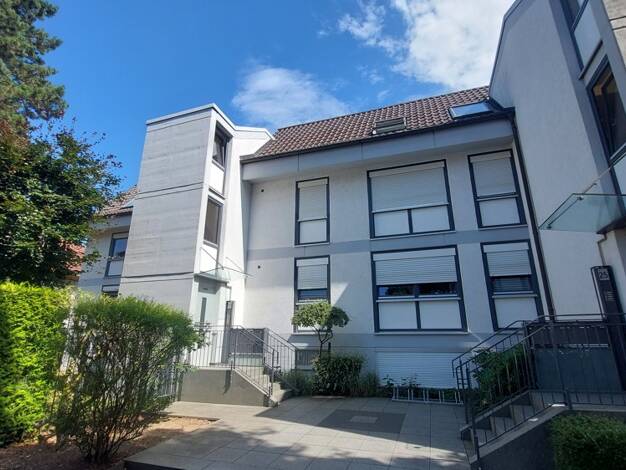 Wohnung zur Miete 650 € 2 Zimmer 64,9 m² Dachgeschoss Innenstadt Aschaffenburg 63739