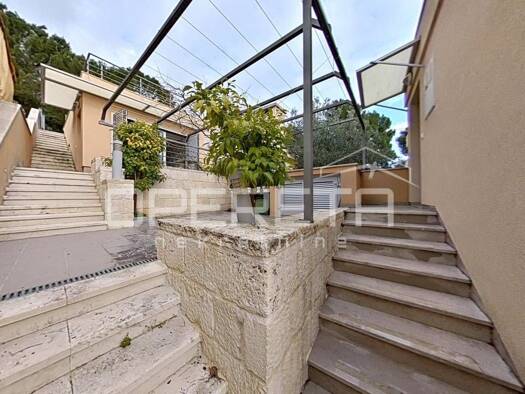 Haus zum Kauf 475.000 € 4 Zimmer 127 m² Tisno
