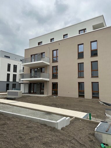 Wohnung zur Miete 1.664 € 4 Zimmer 107,4 m² frei ab 01.12.2024 Lange Seegewann 11 Delkenheim - Süd Wiesbaden 65205