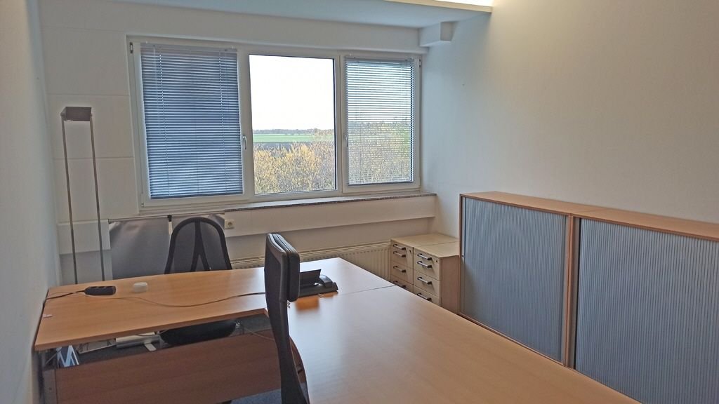 Büro-/Praxisfläche zur Miete 4.128 € 337 m²<br/>Bürofläche Karlsfeld 85757