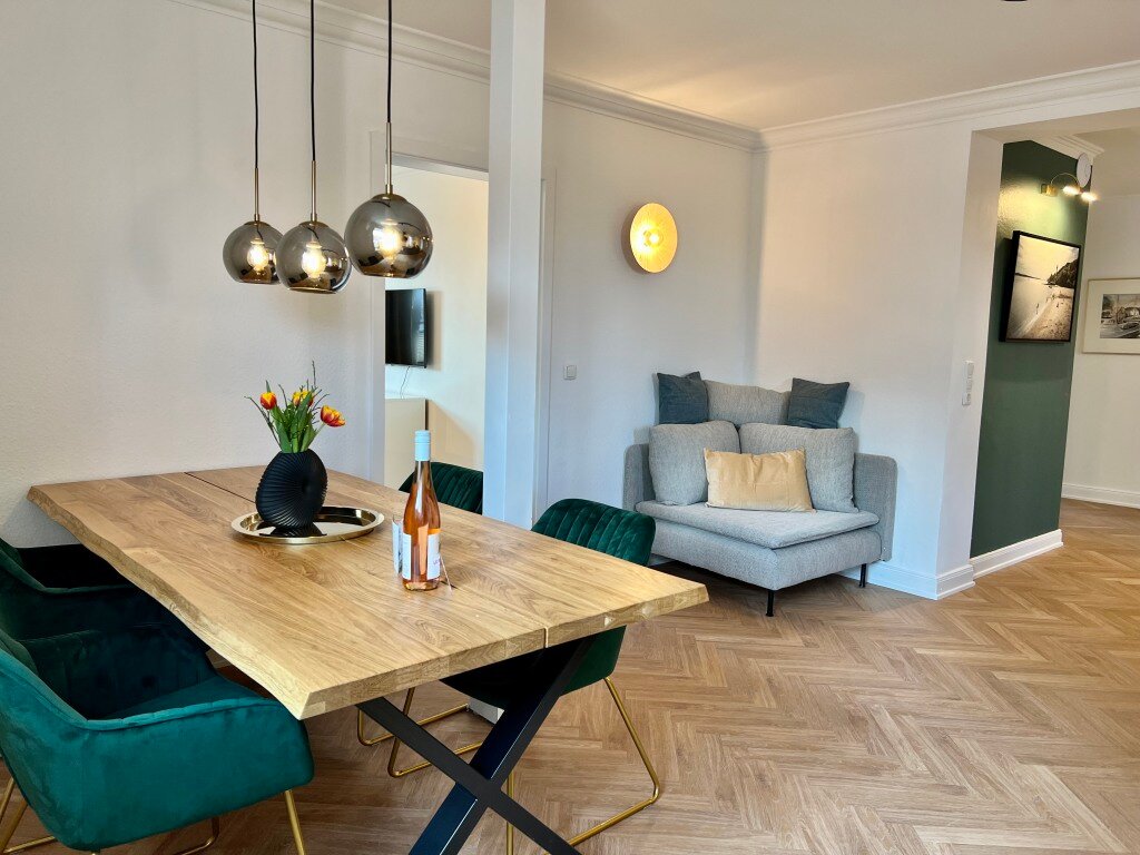 Wohnung zur Miete Wohnen auf Zeit 2.385 € 4 Zimmer 98 m²<br/>Wohnfläche 01.11.2024<br/>Verfügbarkeit Estedeich Neuenfelde Hamburg 21129