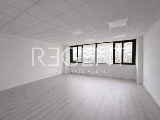 Grundstück zur Miete 2.448 € Bacvice - Firule