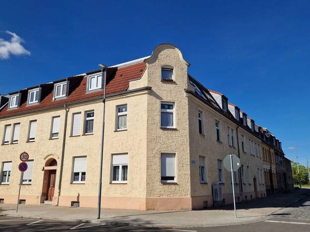 Wohnung zur Miete 250 € 2 Zimmer 42 m² 2. Geschoss Magdeburger Str. 14 Roßlau Dessau-Roßlau 06862