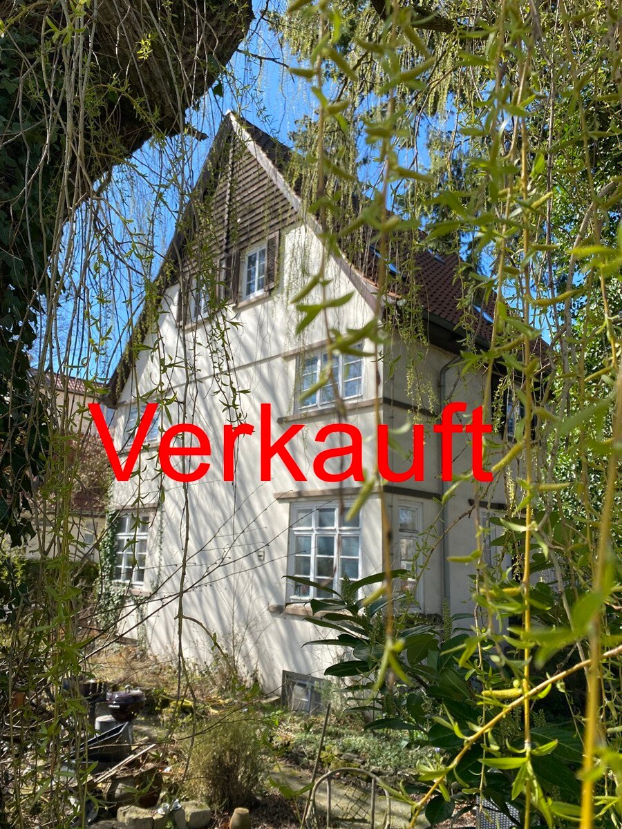 Einfamilienhaus zum Kauf 395.000 € 8 Zimmer 200 m²<br/>Wohnfläche 530 m²<br/>Grundstück Hiddesen Detmold / Hiddesen 32760